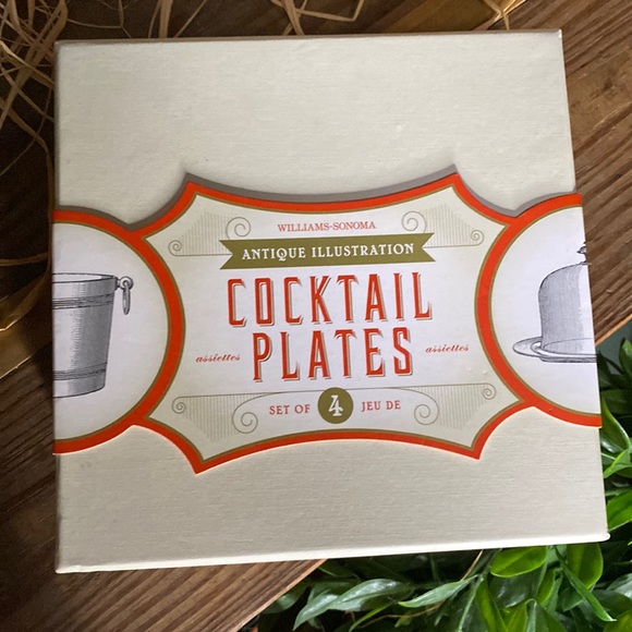 Williams Sonoma Adorable Antique Illustration Cocktail Plates - Set of Four - Picture 5 of 17